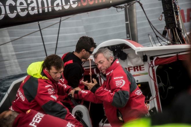 Onboard MAPFRE - Rob Greenhalgh having some issue in his left hand while grinding - Leg 8 to Lorient – Volvo Ocean Race 2015 © Francisco Vignale/Mapfre/Volvo Ocean Race